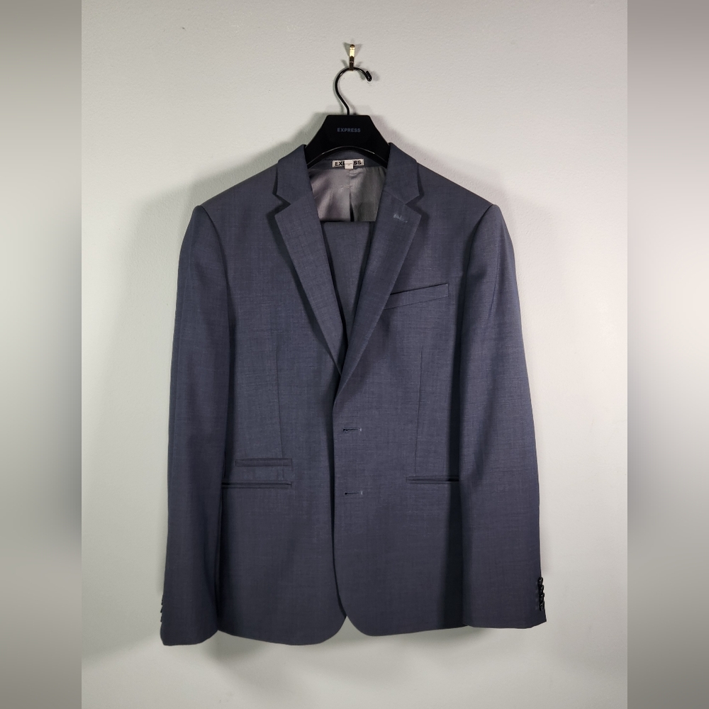 Blue Express Slim Fit Suit 38S